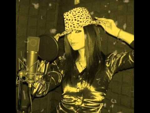 Ronela Hajati-Nuk te duroj 